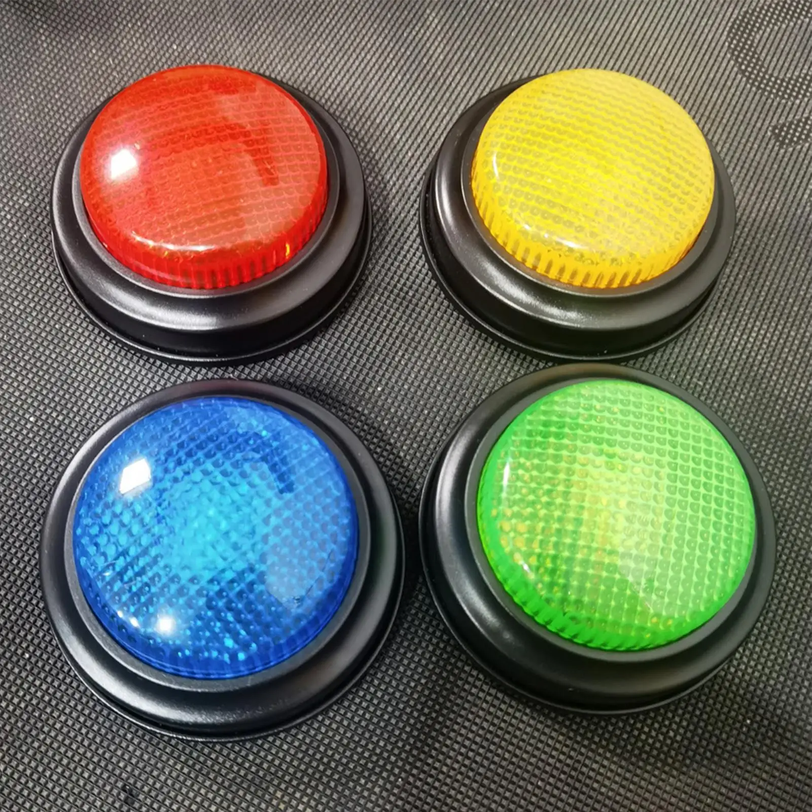 ปุ่มตอบคำถามพร้อมไฟ 4 ชิ้นสำหร - Party Games Engagement บทวิจารณ์และราคา